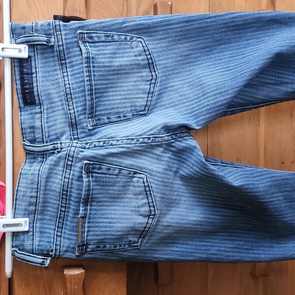 GUC Rock & Republic: Striped Berlin Skinny Stretch Jeans, Blue Stripe Fade - Picture 6 of 7